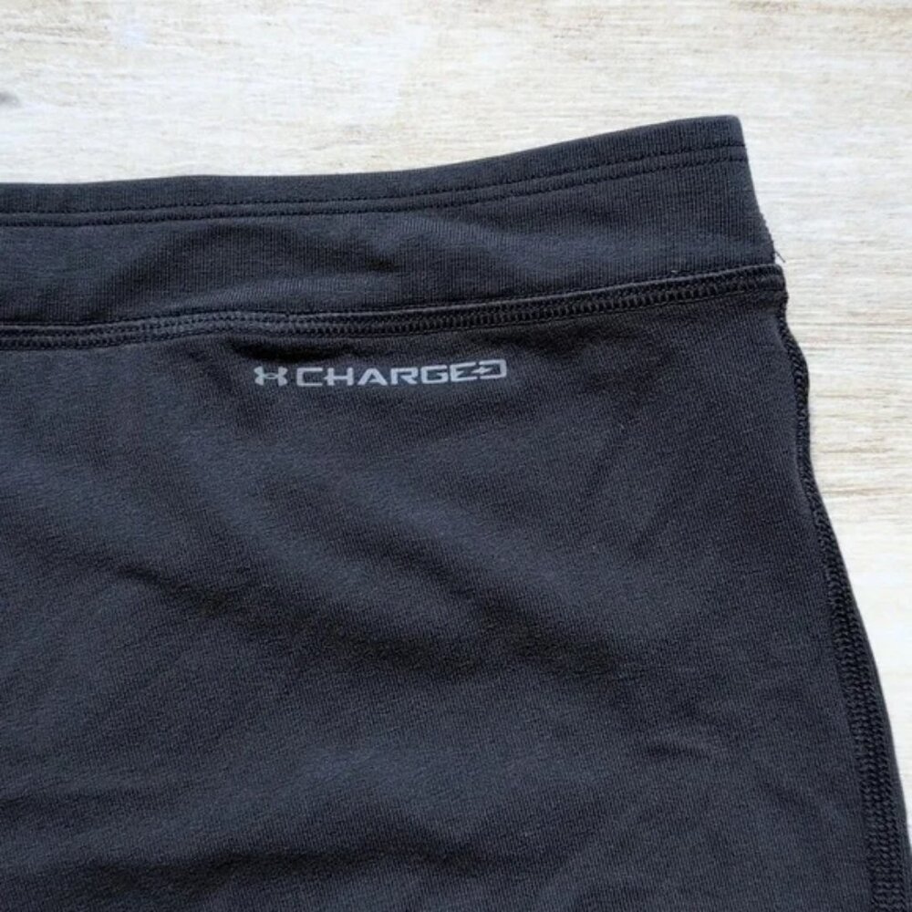 Under Armour Heat Gear Black Capri Leggings | Under Armour Heat Gear Capri Pants - Picture 9 of 9